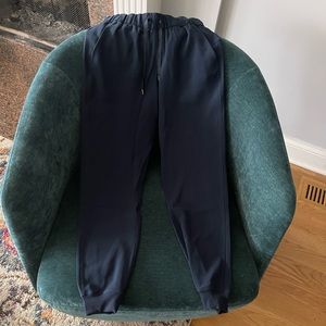 Like new Deep Blue On the Move lululemon jogger